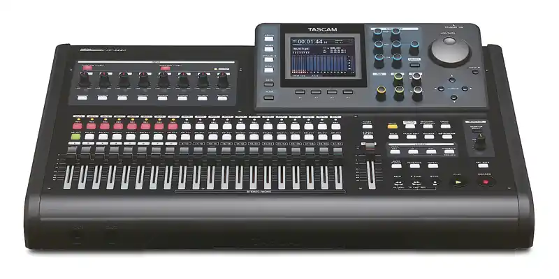 Tascam DP-32SD 32-Spur-Digital-Portastudio Heißes Angebot