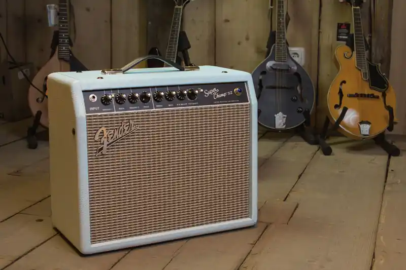 Kostenloser Rückversand Fender Super Champ X2 Sonic
