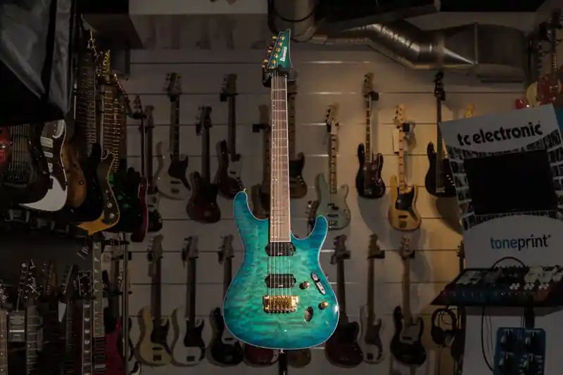 Jetzt Kaufen Ibanez S5521Q-NGB E-Gitarre