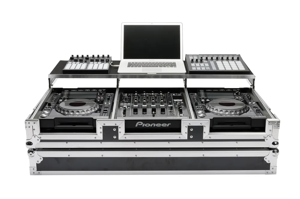 Direktkauf Magma MULTI-FORMAT WORKSTATION PLAYER/MIXER-SET