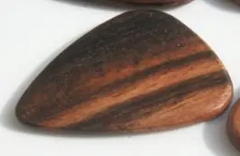 Saisonangebot ME1 Macassar Ebony Plectrum