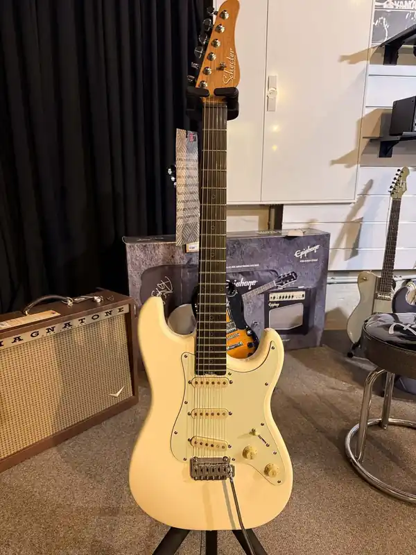 Top-Preis Schecter Nick Johnston SH