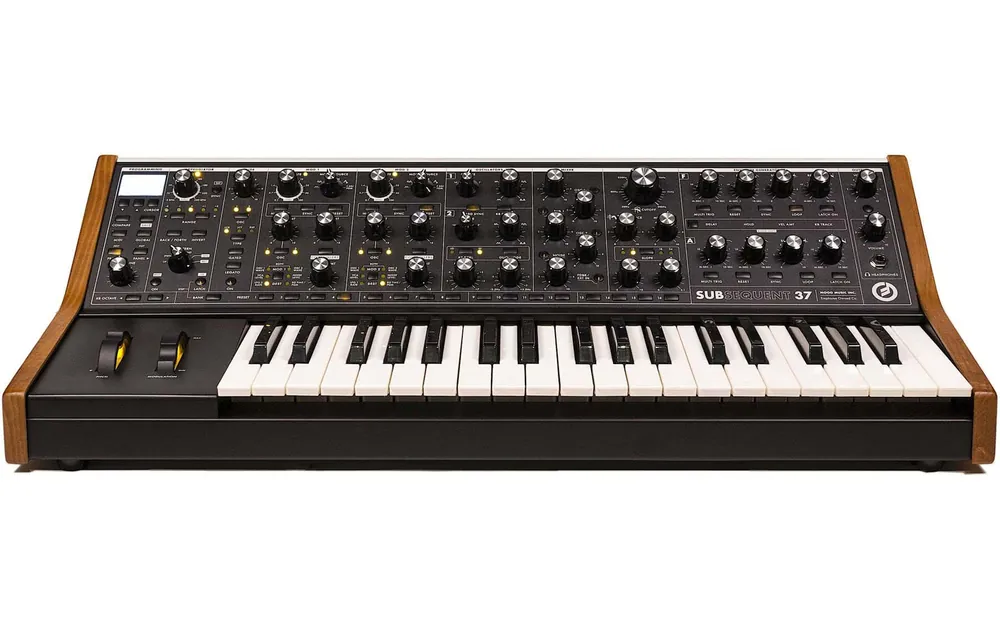 Wochenendangebot Moog Subsequent 37