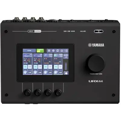 Yamaha URX44 USB Audio-Interface schwarz Neue Kollektion